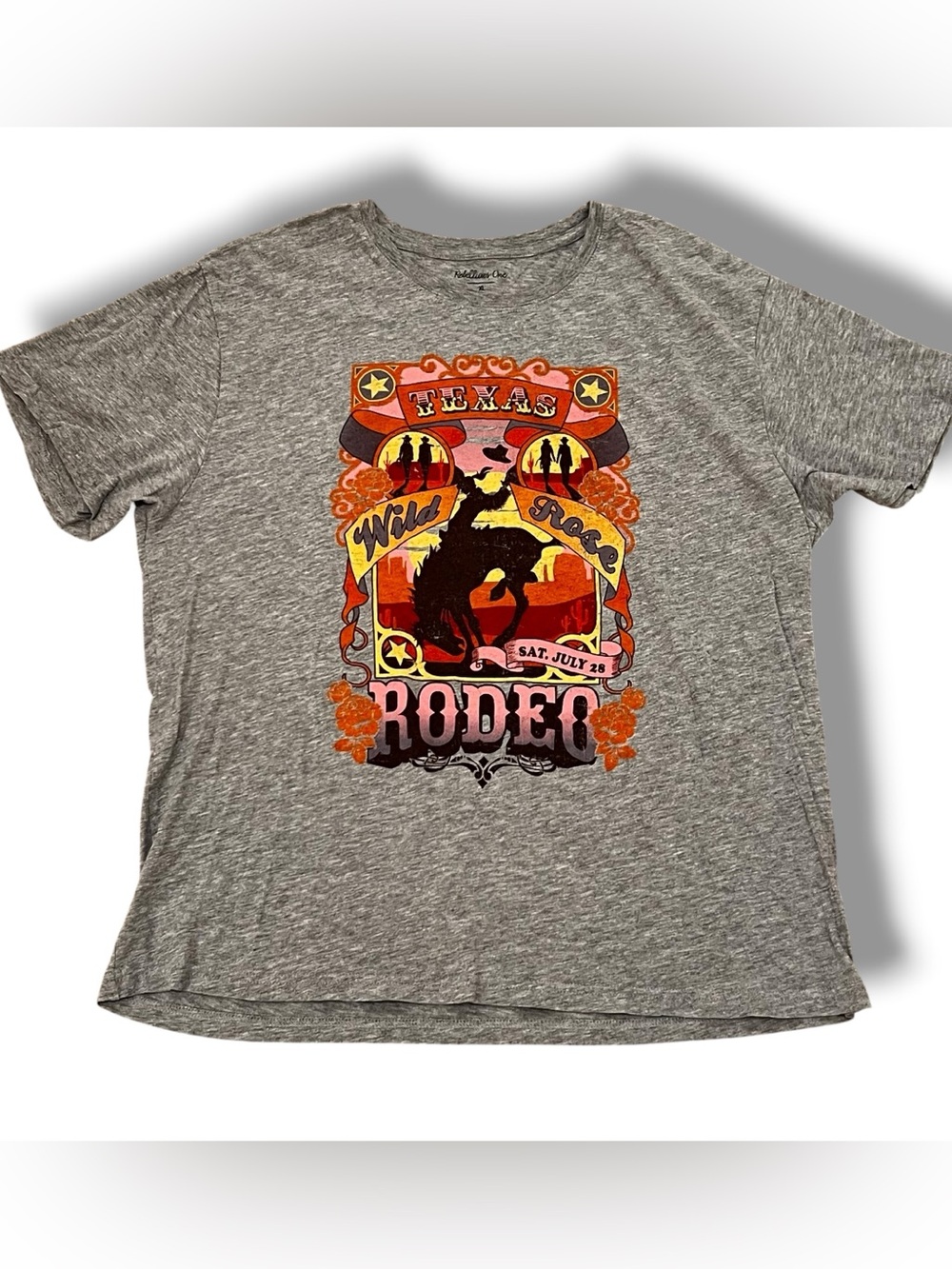 Rebellious One Texas Wild Rose Rodeo Graphic T-Shirt Gray Womens Size XL F-5
